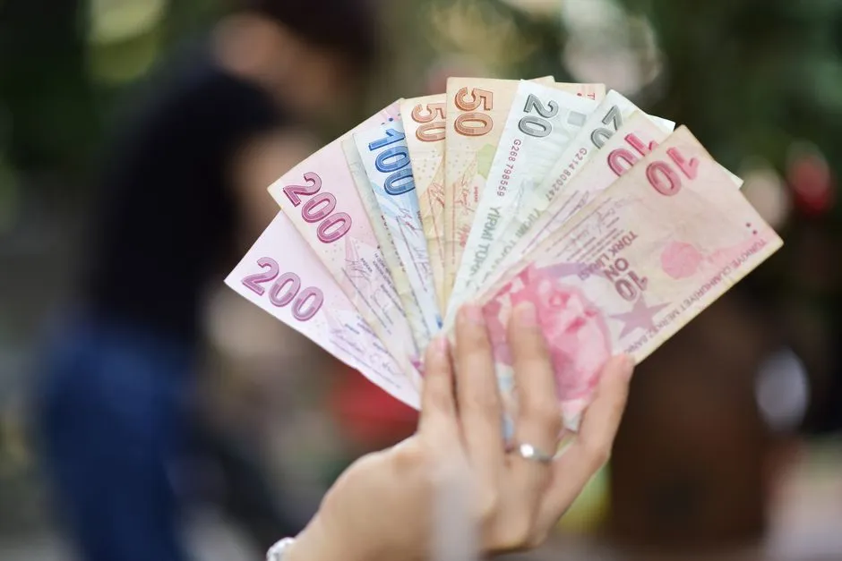 Meeting VARA governance, fit-and-proper and AML/CFT requirements